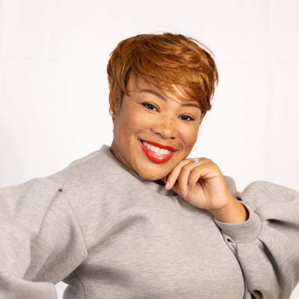 Meet your Posher, Missy